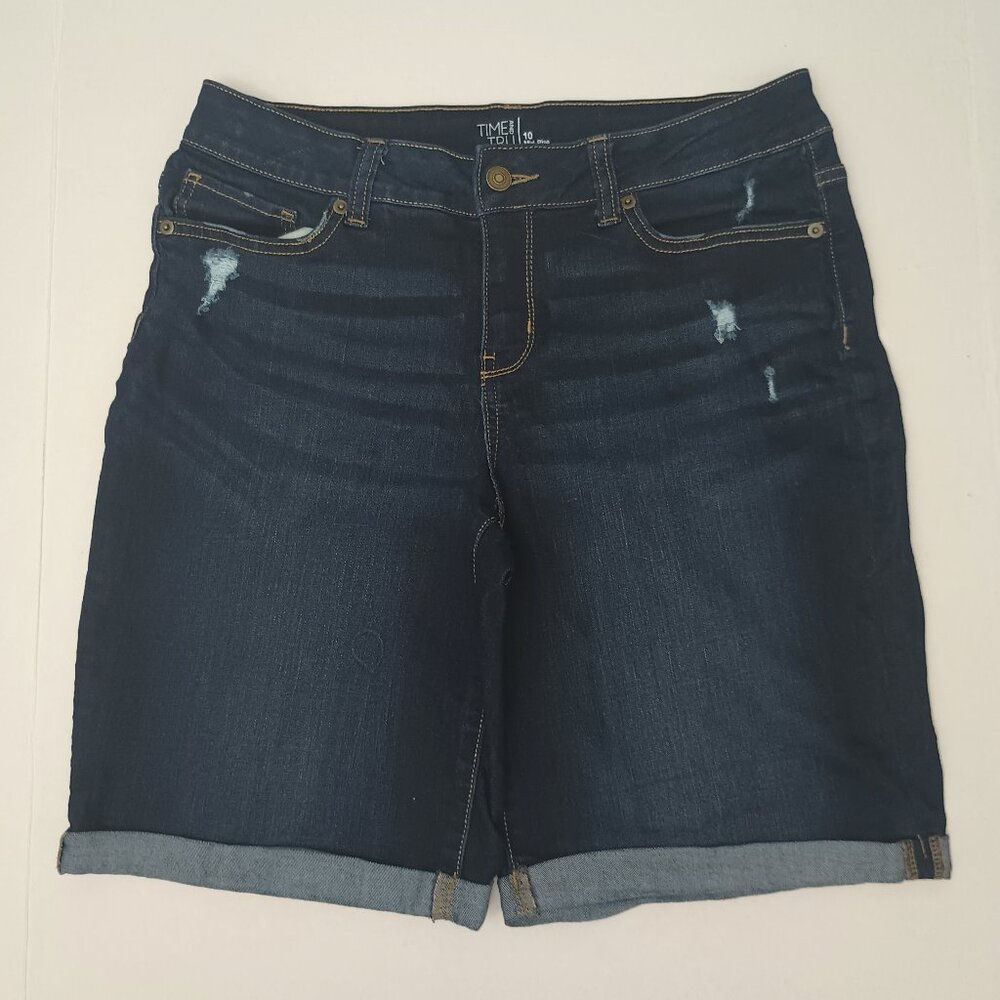 Time And Tru Womens Bermuda Distressed Jean Shorts Size 10 Medium Rise